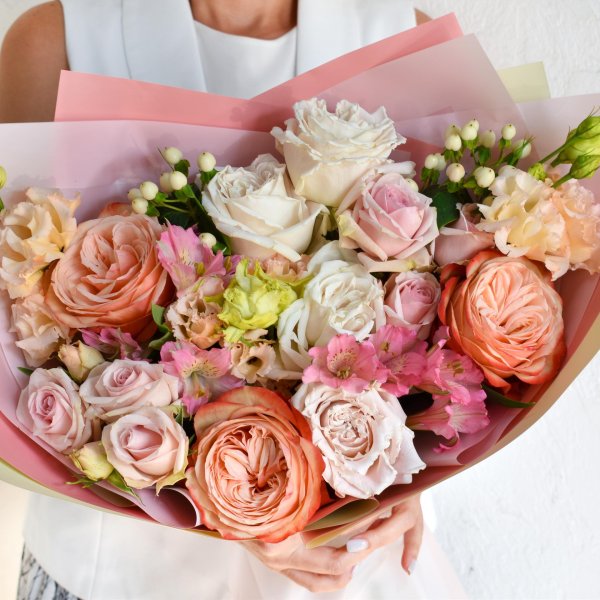 букет женщине