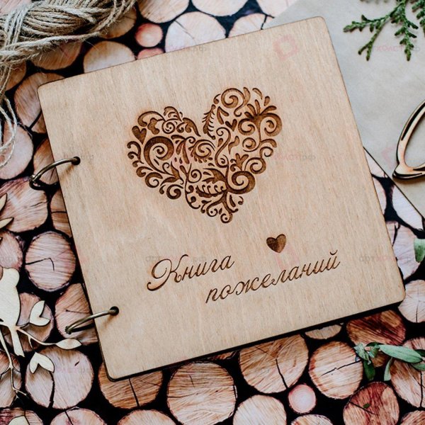 деревянный фотоальбом свадебный