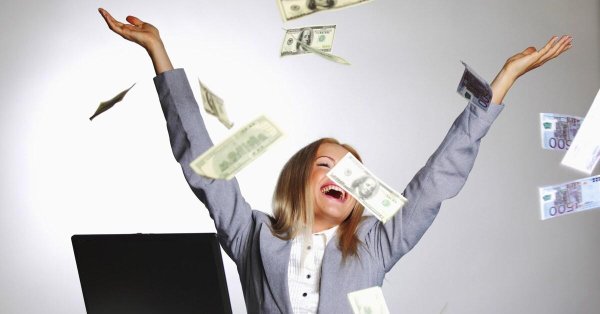 зарабатывать деньги