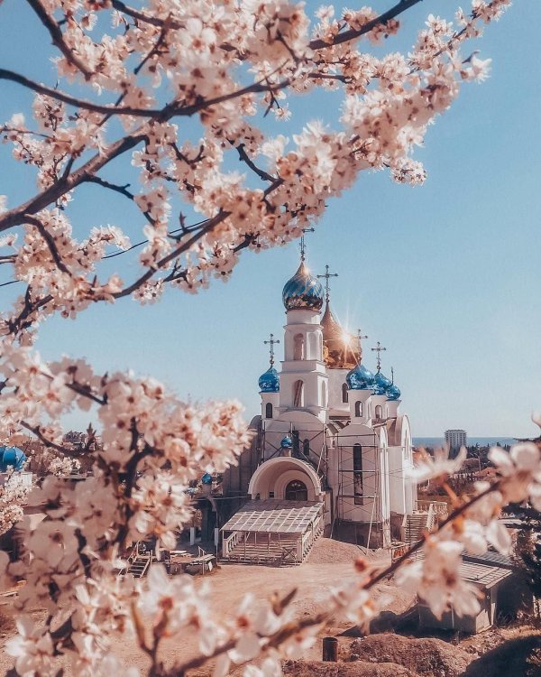 церковь весна