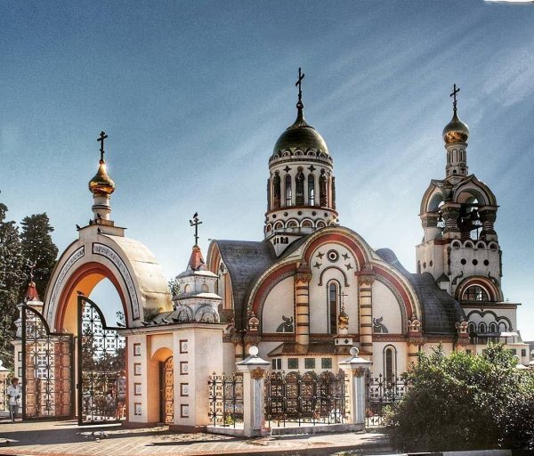 церковь владимира равноапостольного сочи