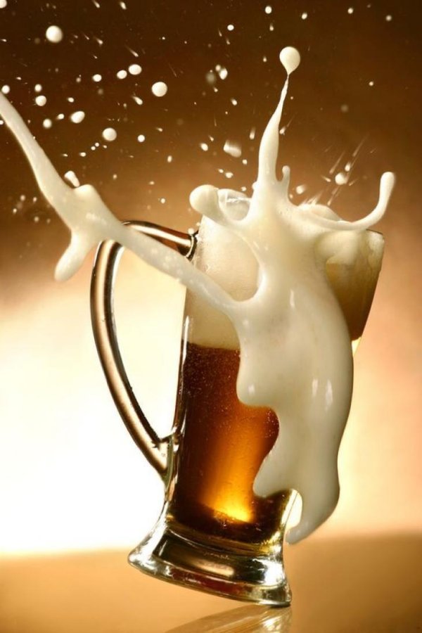 бокал с пивом