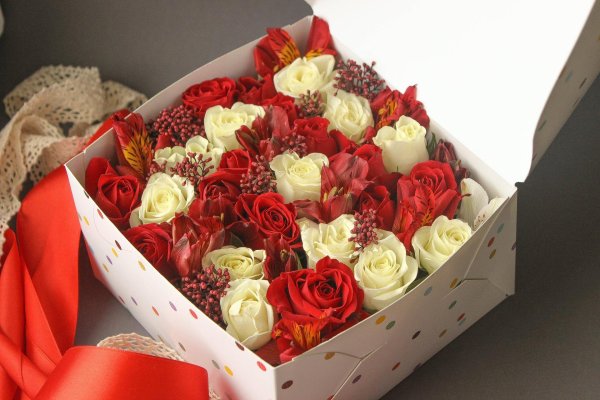 коробка с розами