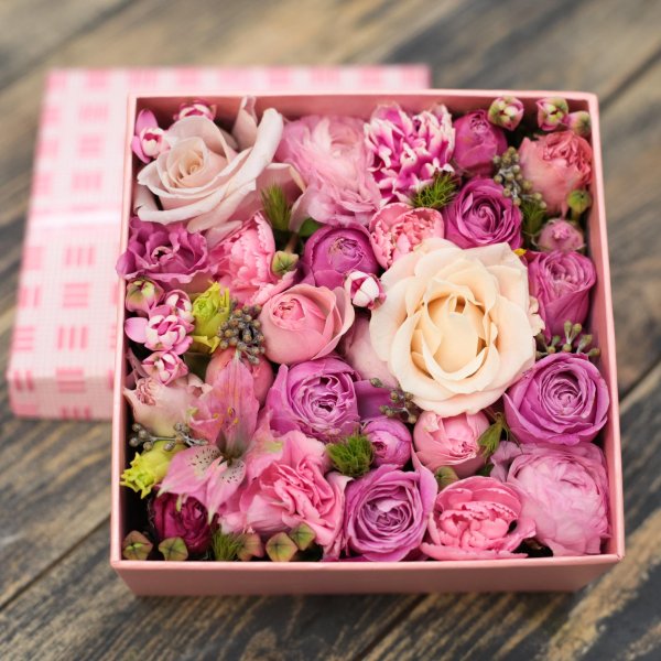 цветочная коробка