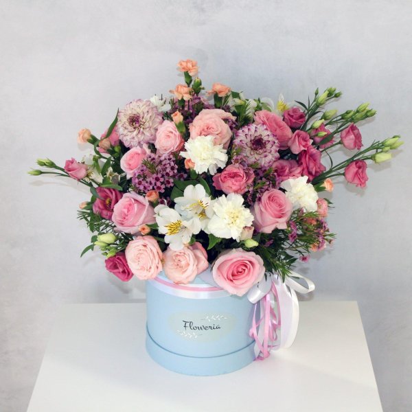 композиции в шляпной коробке