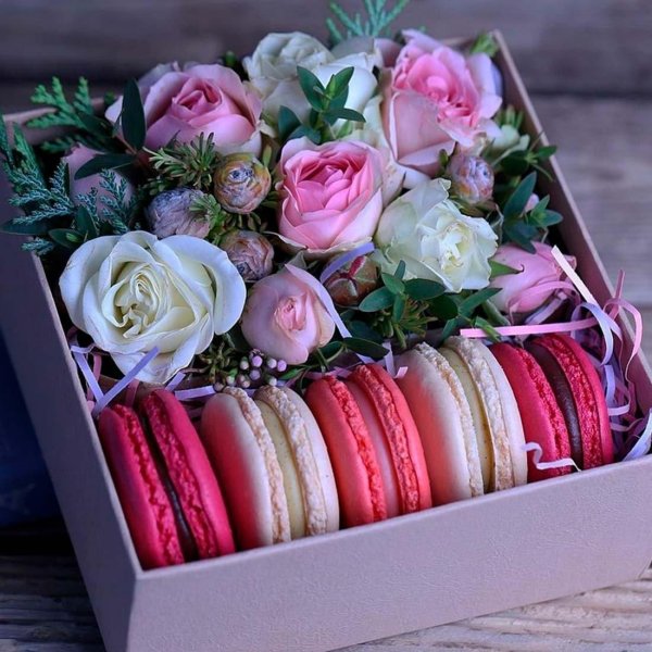 коробочка с цветами