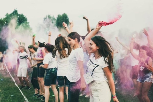 фестиваль красок