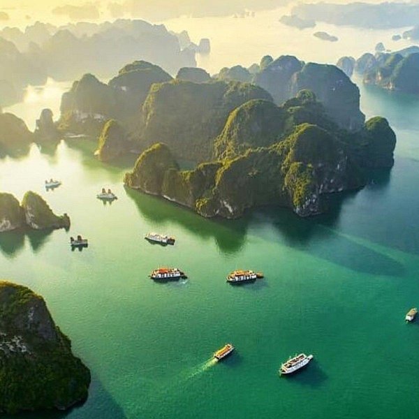 halong bay vietnam
