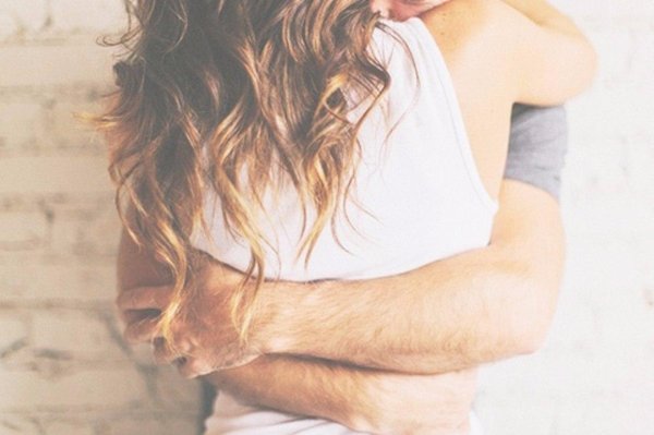 обнимаю тебя крепко