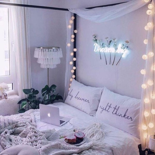 интерьер спальной