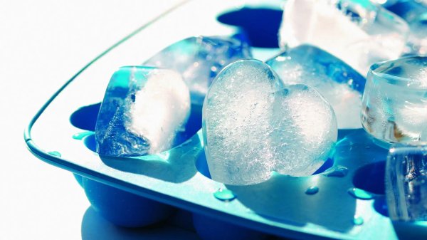 вода со льдом