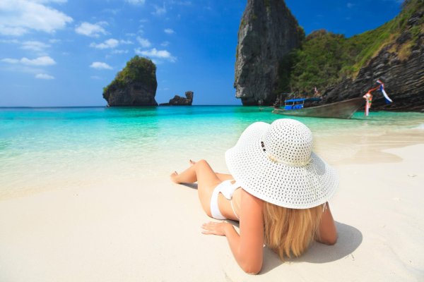 блондинка в тайланде