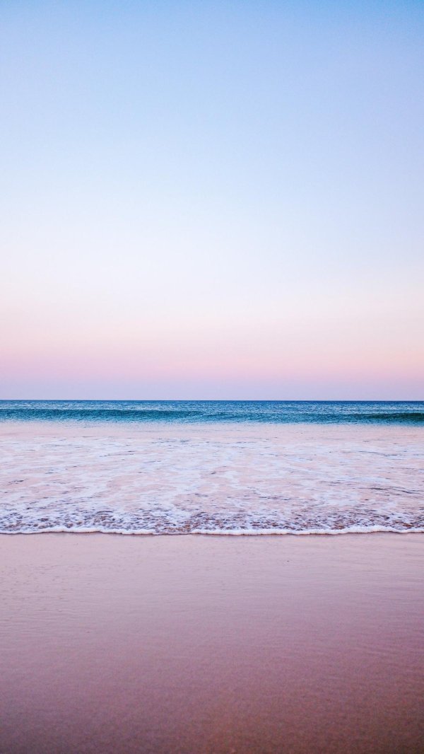 розовый пляж