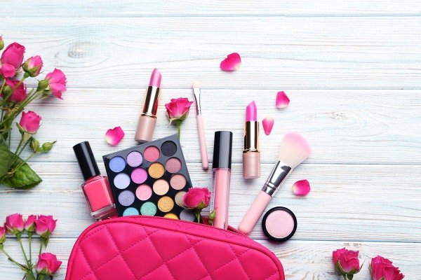 фон с косметикой