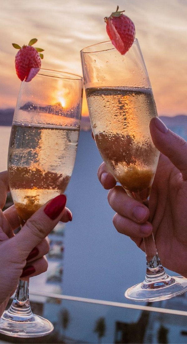 шампанское клубника