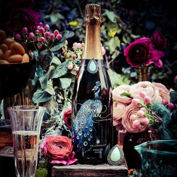 бутылка шампанского