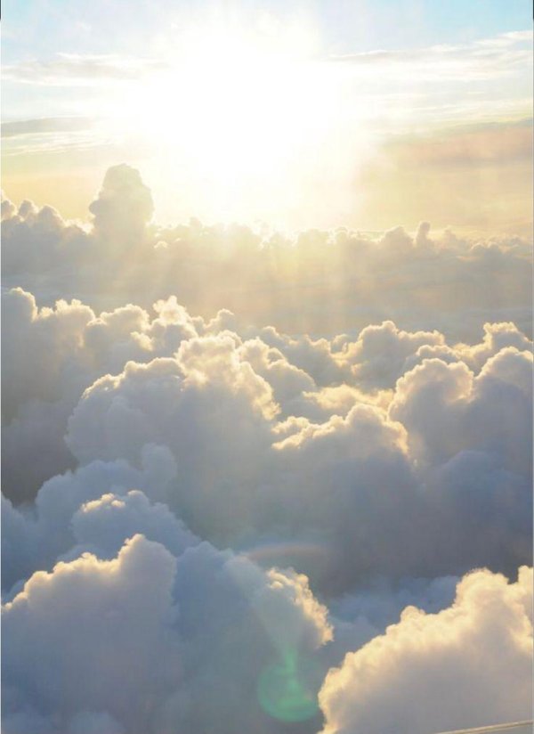 над облаками