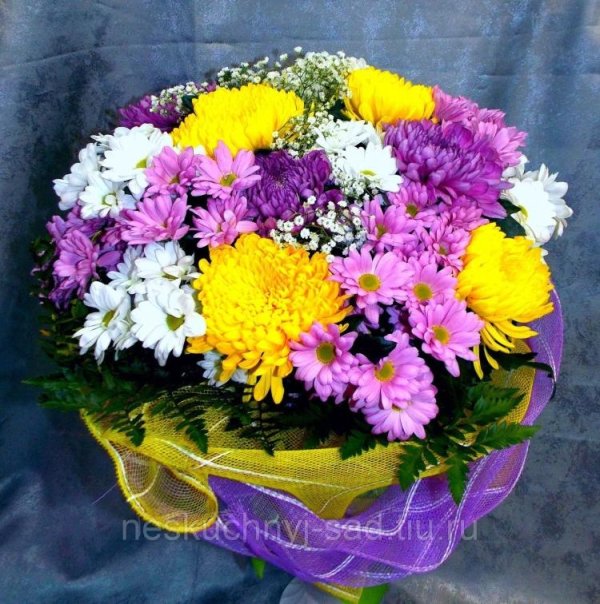 букетище хризантем