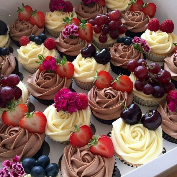 ассорти капкейков