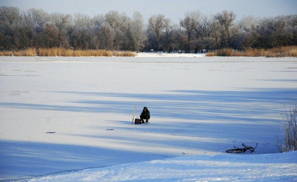 рыбалка по первому льду