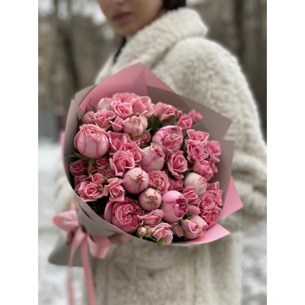 монобукет пионовидные розы