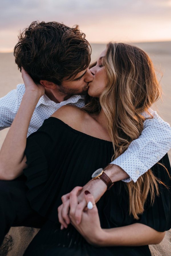 романтические поцелуи