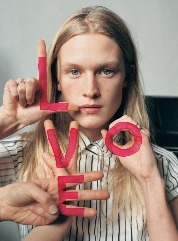 модели показ