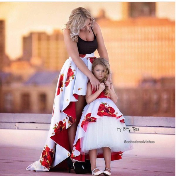 красивые платья на дочку и маму