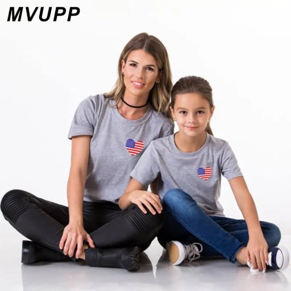 одинаковая одежда для мамы и сына