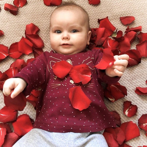 девочка 5 месяцев