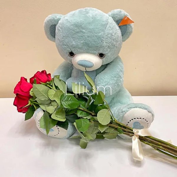 цветы и мишка