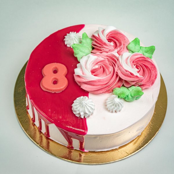 украшение торта на 8 марта