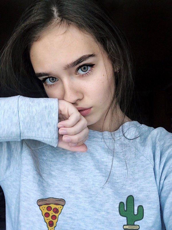 девушка и женщина