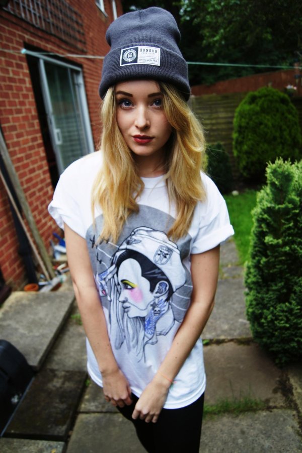 модная шапка