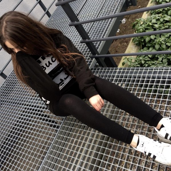 красивые девушки топовые