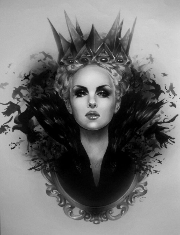 женщина с короной