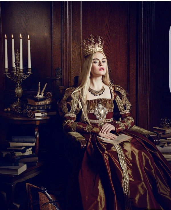 фрейлины королевы в средневековье