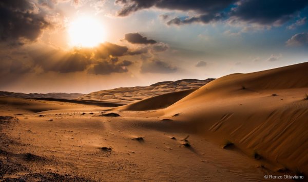 пустыня на закате