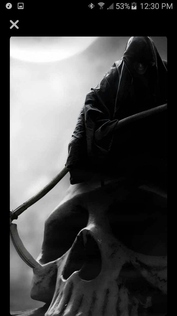 смерть в капюшоне