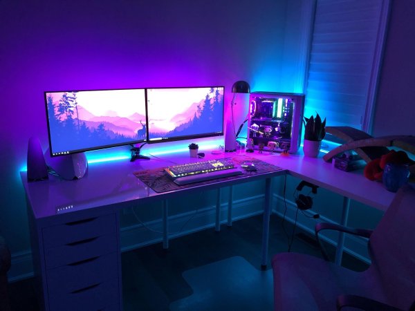 подсветка компьютерного стола