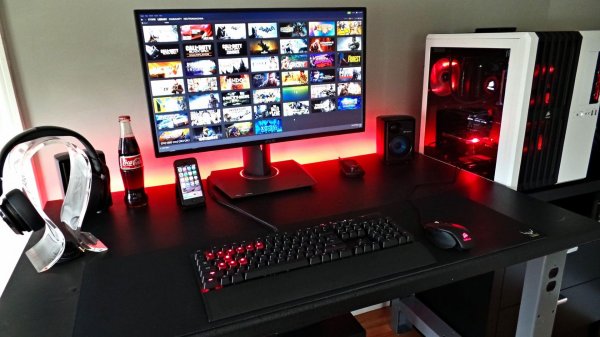 сетап компьютерного стола