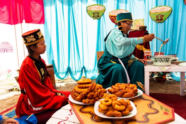 наадым национальный праздник тувинцев