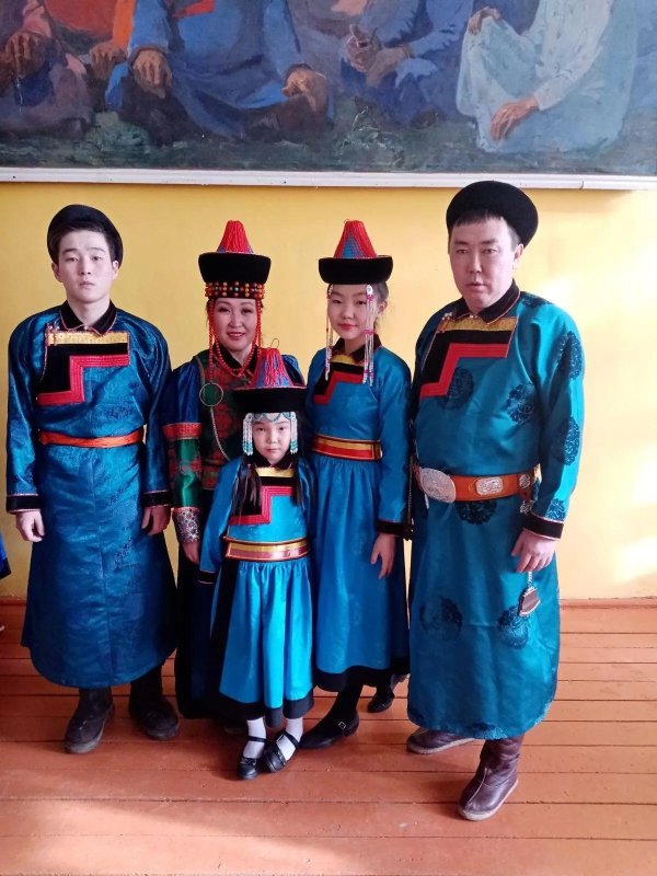 мужской национальный костюм эхиритских бурят