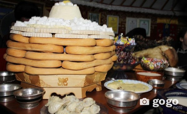 сагаан эдеэн табаг