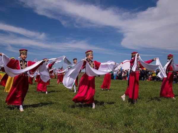 фестиваль тюльпанов в калмыкии 2022