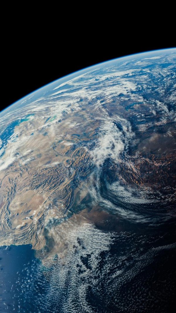 вид земли из космоса