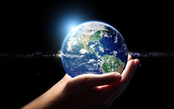 земля в руках