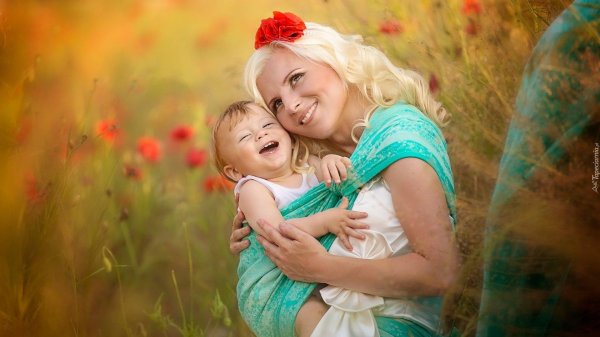 счастливая мама