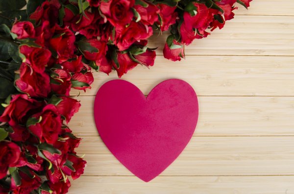 Сердце из цветов