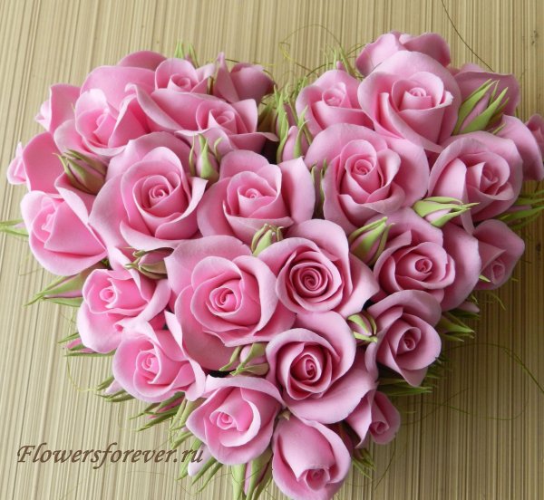 Сердце из цветов